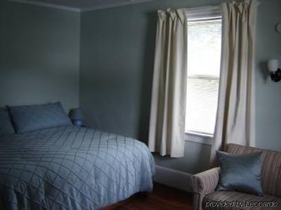 White Horse Inn Піттсфілд Номер фото